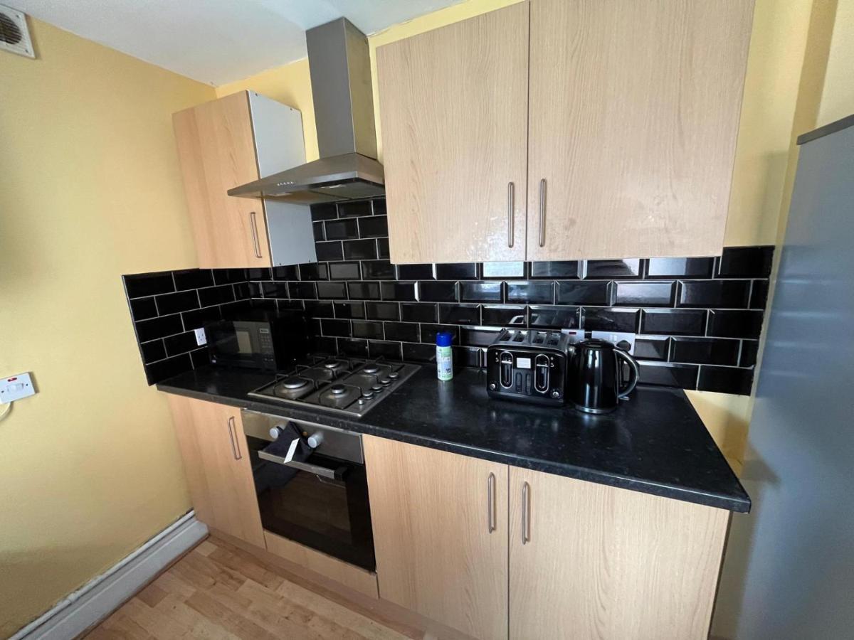 Arthurs Hill Newcastle, Free Parking Fully Equipped Kitchen 4 Bedrooms, Near City Centre Zewnętrze zdjęcie